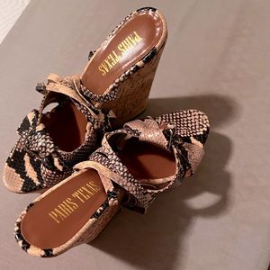 Paris Texas knotted wedge Python Sandals